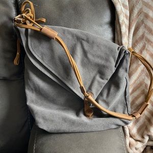 Canvas crossbody bag